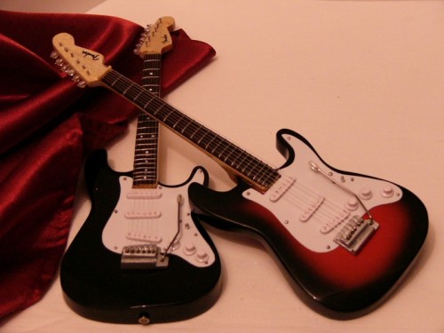 Mini Fender Stratocaster